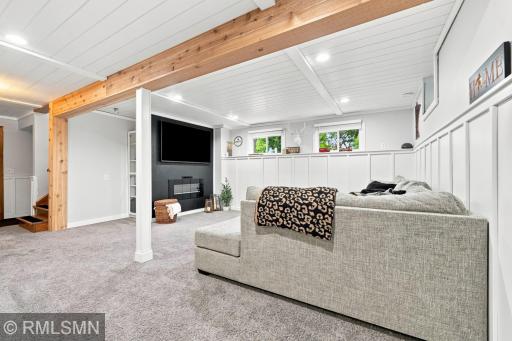 13240 Dahlgren Road, Minnetonka, MN 55305