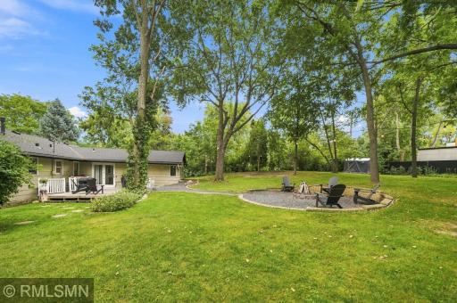 13240 Dahlgren Road, Minnetonka, MN 55305