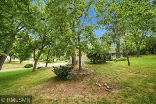 13240 Dahlgren Road, Minnetonka, MN 55305