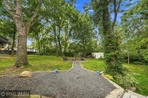 13240 Dahlgren Road, Minnetonka, MN 55305
