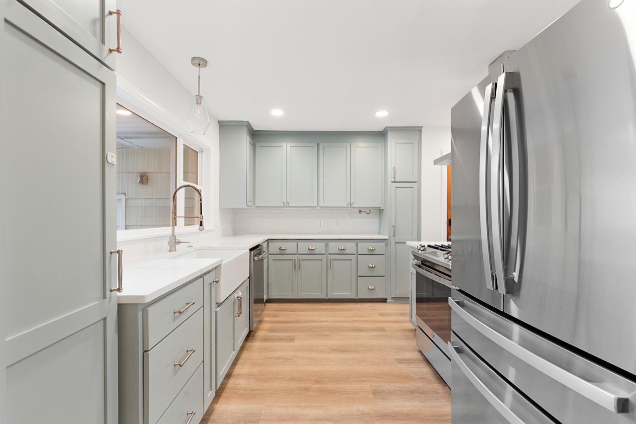 Updated kitchen with high-end finishes
