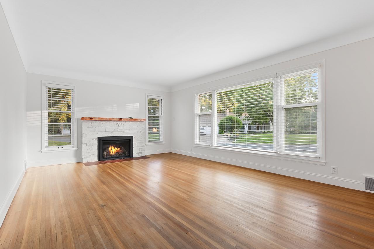 Living room with gas stone fireplace