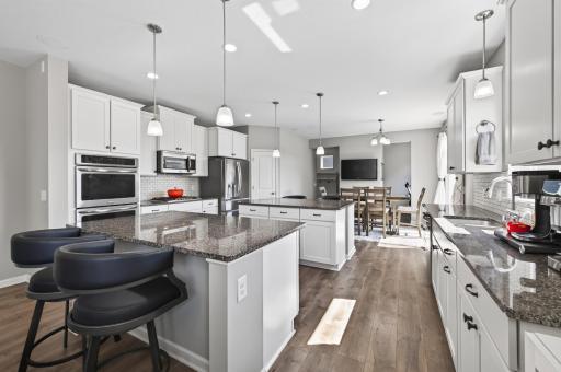 Double ovens and stainless steel appliances