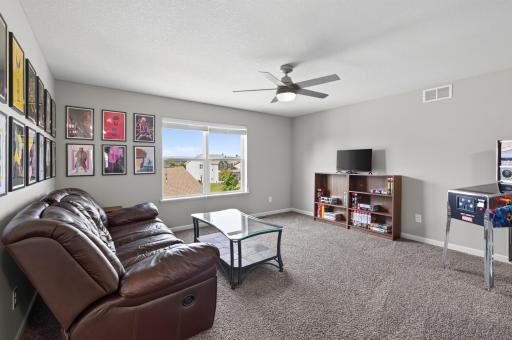 Spacious upper-level loft space