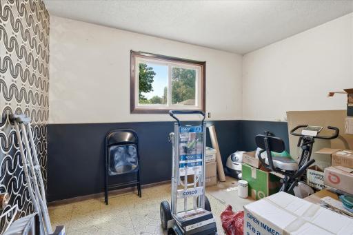 6515 Fridley Street NE, Fridley, MN 55432