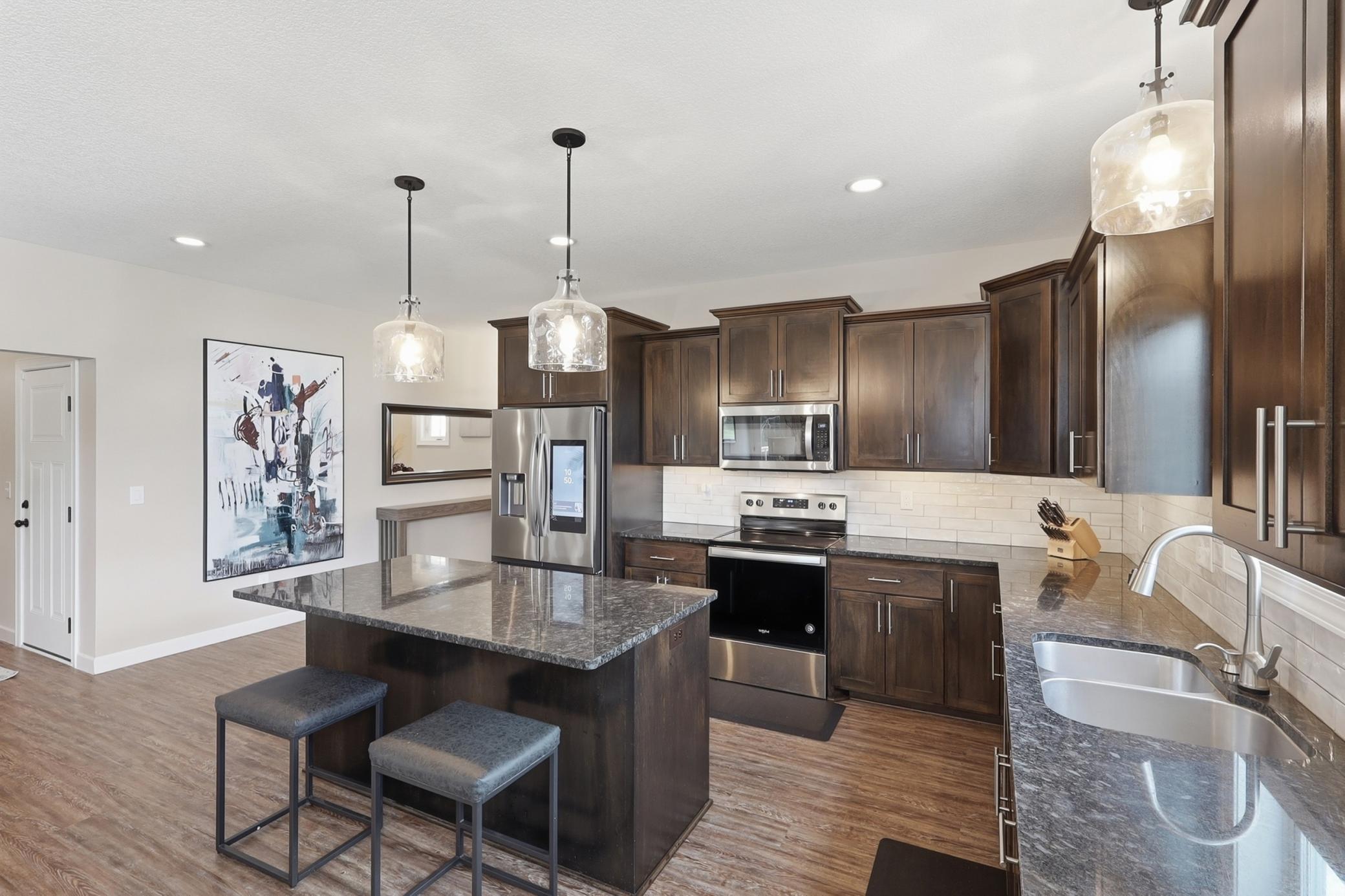 Large Granite Center Island for Entertaining!