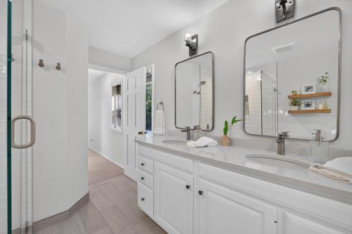 2201 Pine Island Road, Minnetonka, MN 55305
