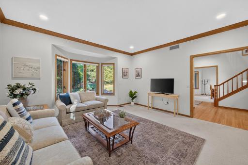 2201 Pine Island Road, Minnetonka, MN 55305