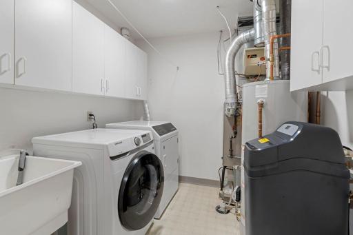 Laundry/utility room