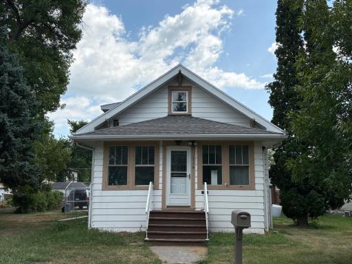 114 9th Street N, Breckenridge, MN 56520