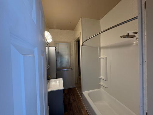 Full bath
