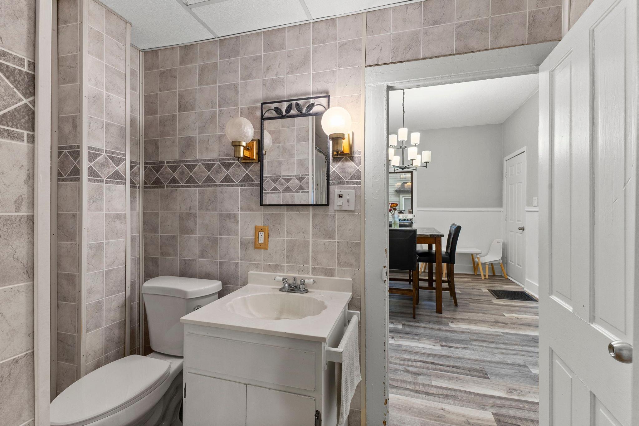 Lower Unit Bathroom