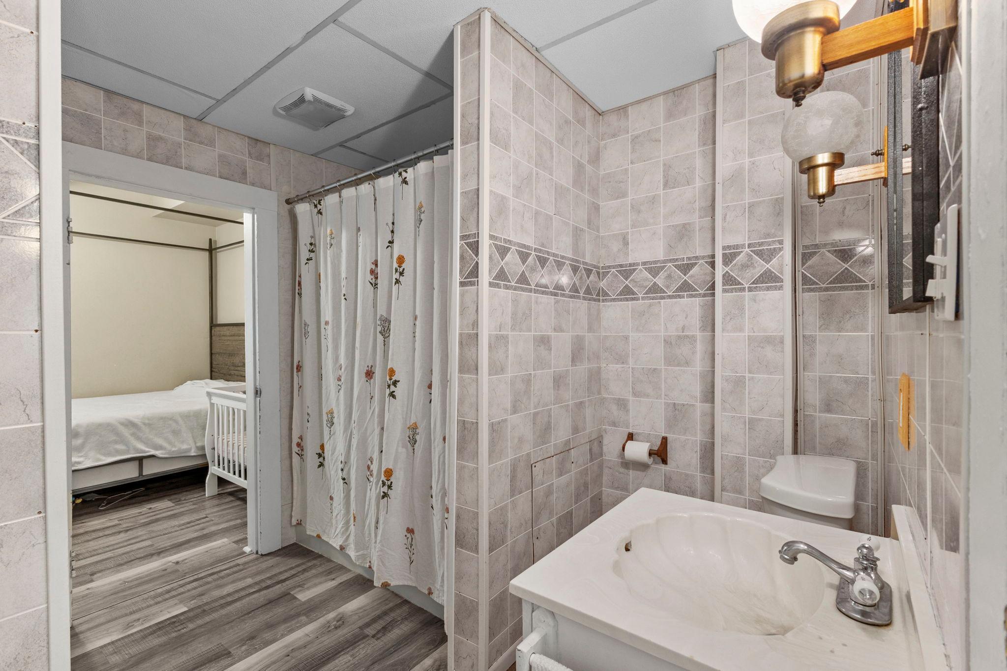 Lower Unit Bathroom