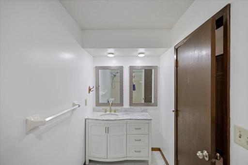 3656 Brookdale Drive N, Minneapolis, MN 55443
