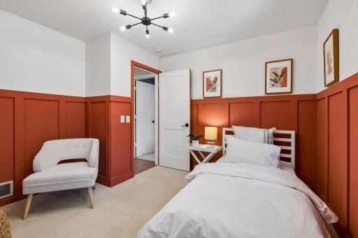 15132 Portland Avenue South - Spacecrafting - 0029.jpg
