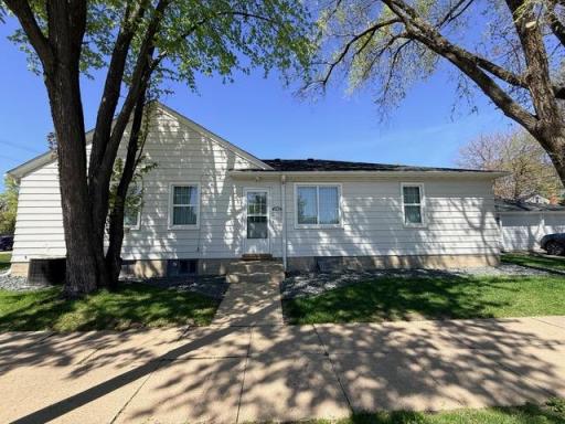 4753 France Avenue S, Minneapolis, MN 55410