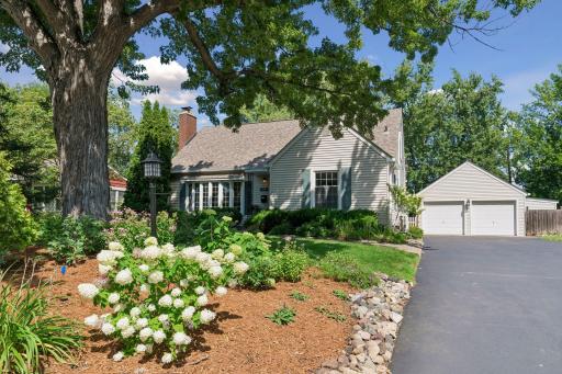 1709 Preston Lane, Hopkins, MN 55343