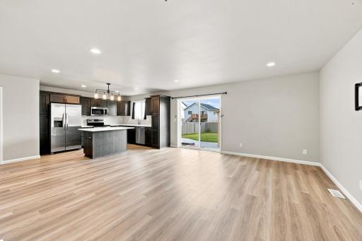 6029 Kodiak Lane, Horace, ND 58047