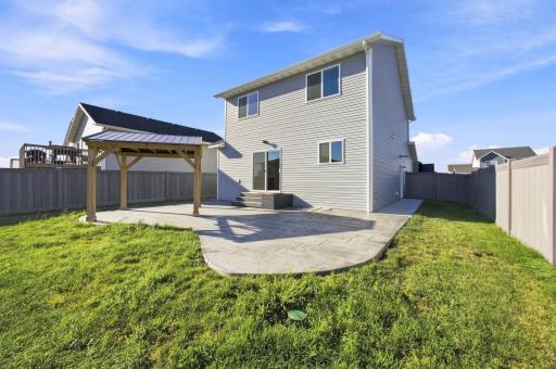6029 Kodiak Lane, Horace, ND 58047
