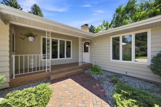 3206 Rivershore Drive S, Moorhead, MN 56560