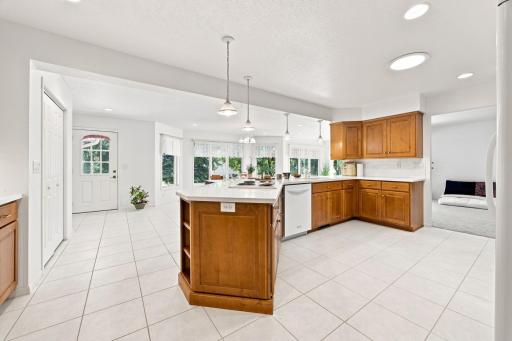 3206 Rivershore Drive S, Moorhead, MN 56560