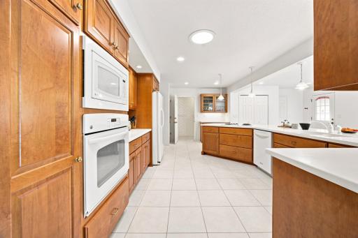 3206 Rivershore Drive S, Moorhead, MN 56560
