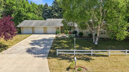 3206 Rivershore Drive S, Moorhead, MN 56560