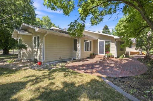 3206 Rivershore Drive S, Moorhead, MN 56560