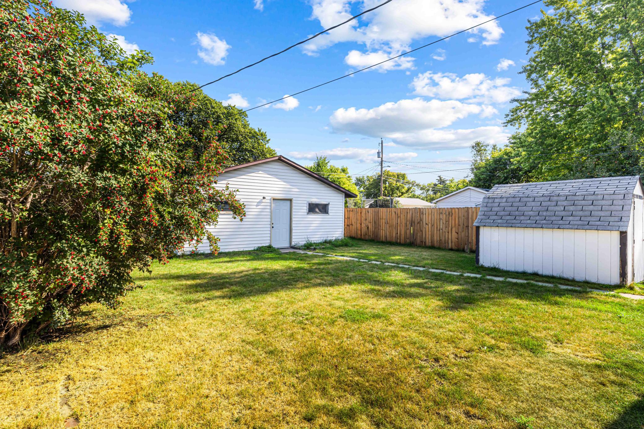 319 1st St WF-8.jpg