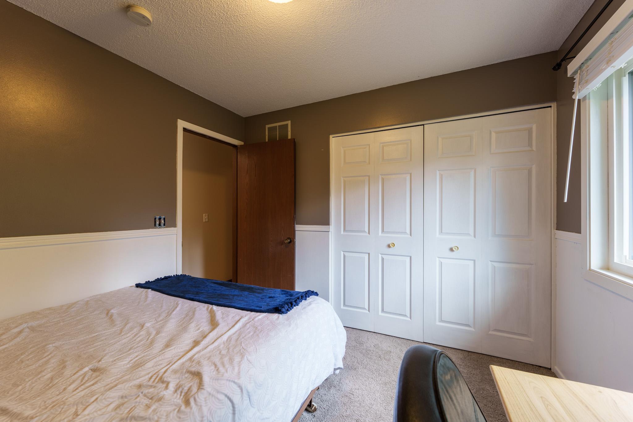 9067 75th St. S Cottage Grove-37.jpg