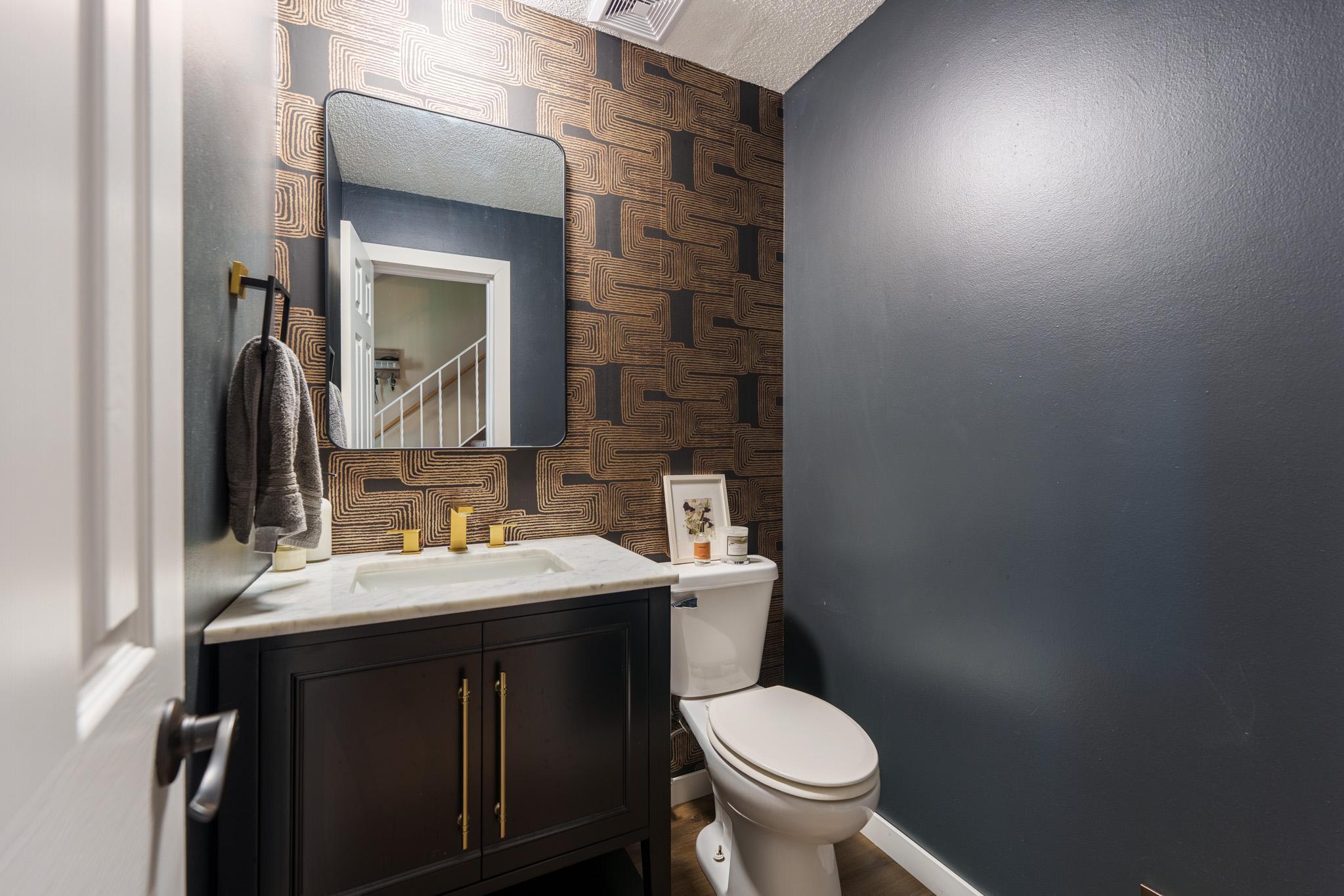 9067 75th St. S Cottage Grove-18.jpg