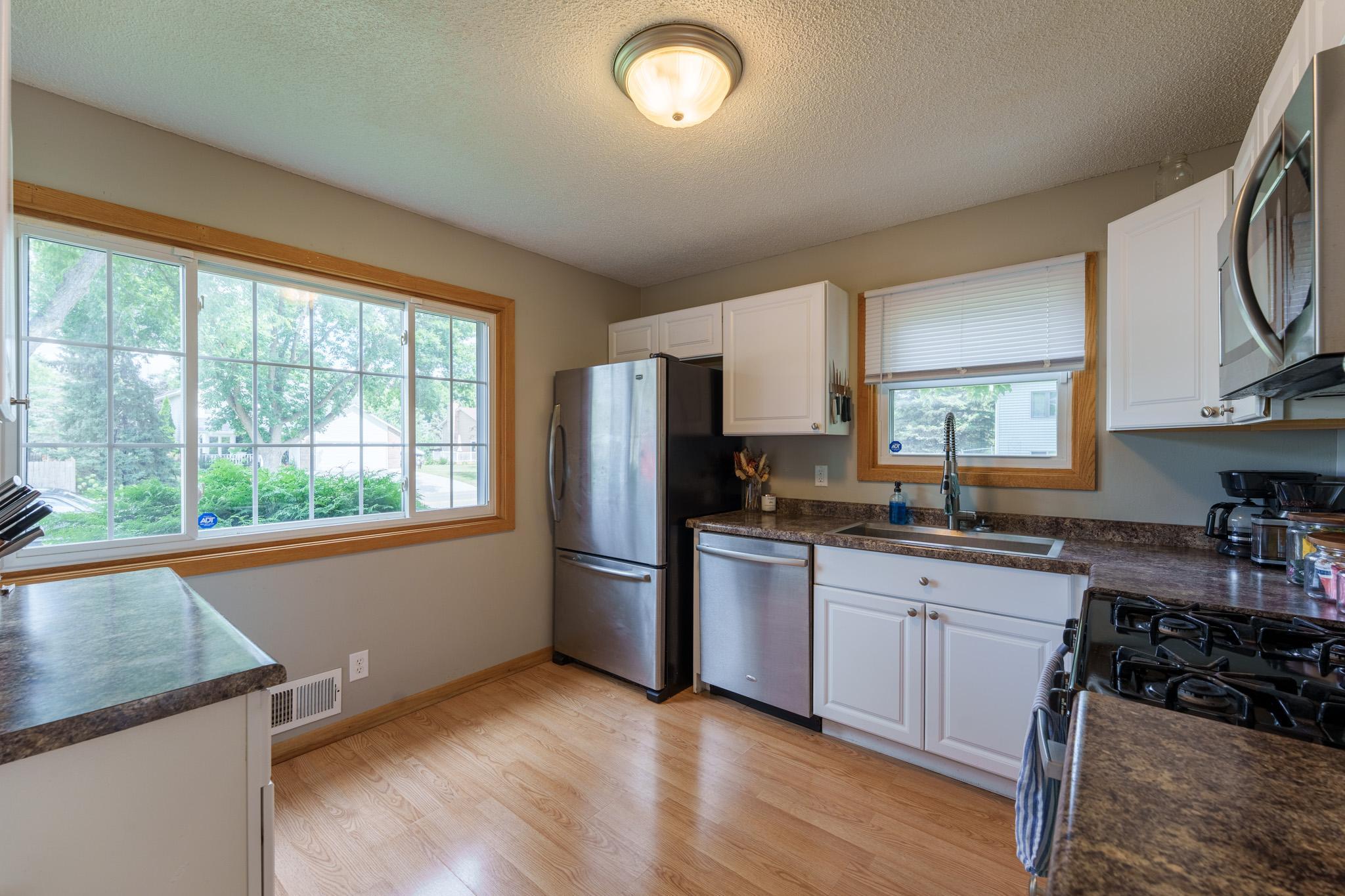 9067 75th St. S Cottage Grove-25.jpg