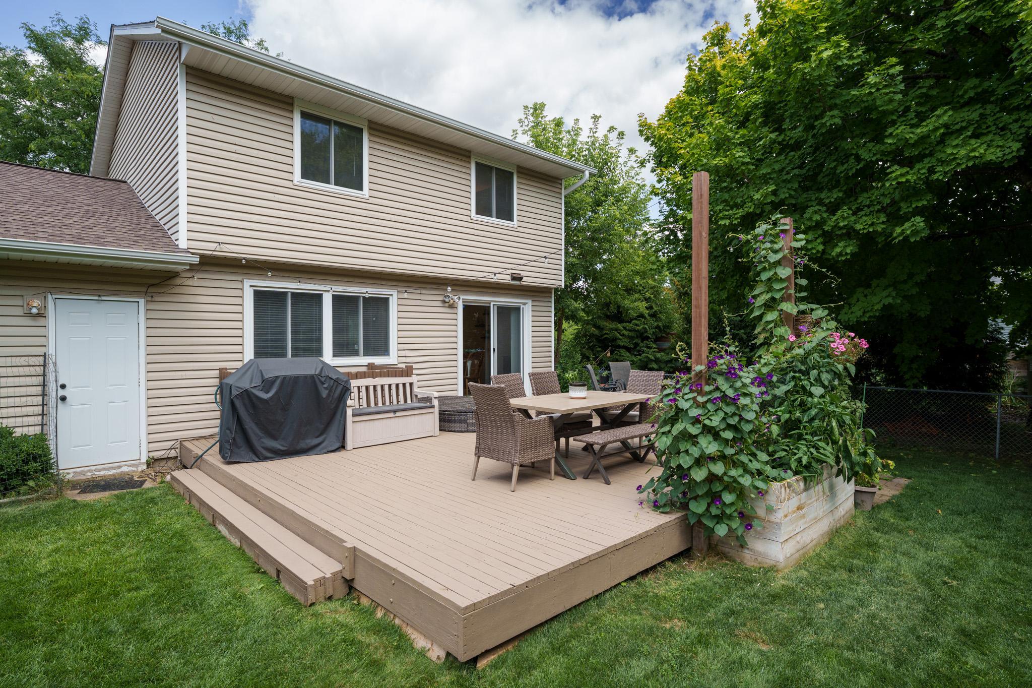 9067 75th St. S Cottage Grove-8.jpg