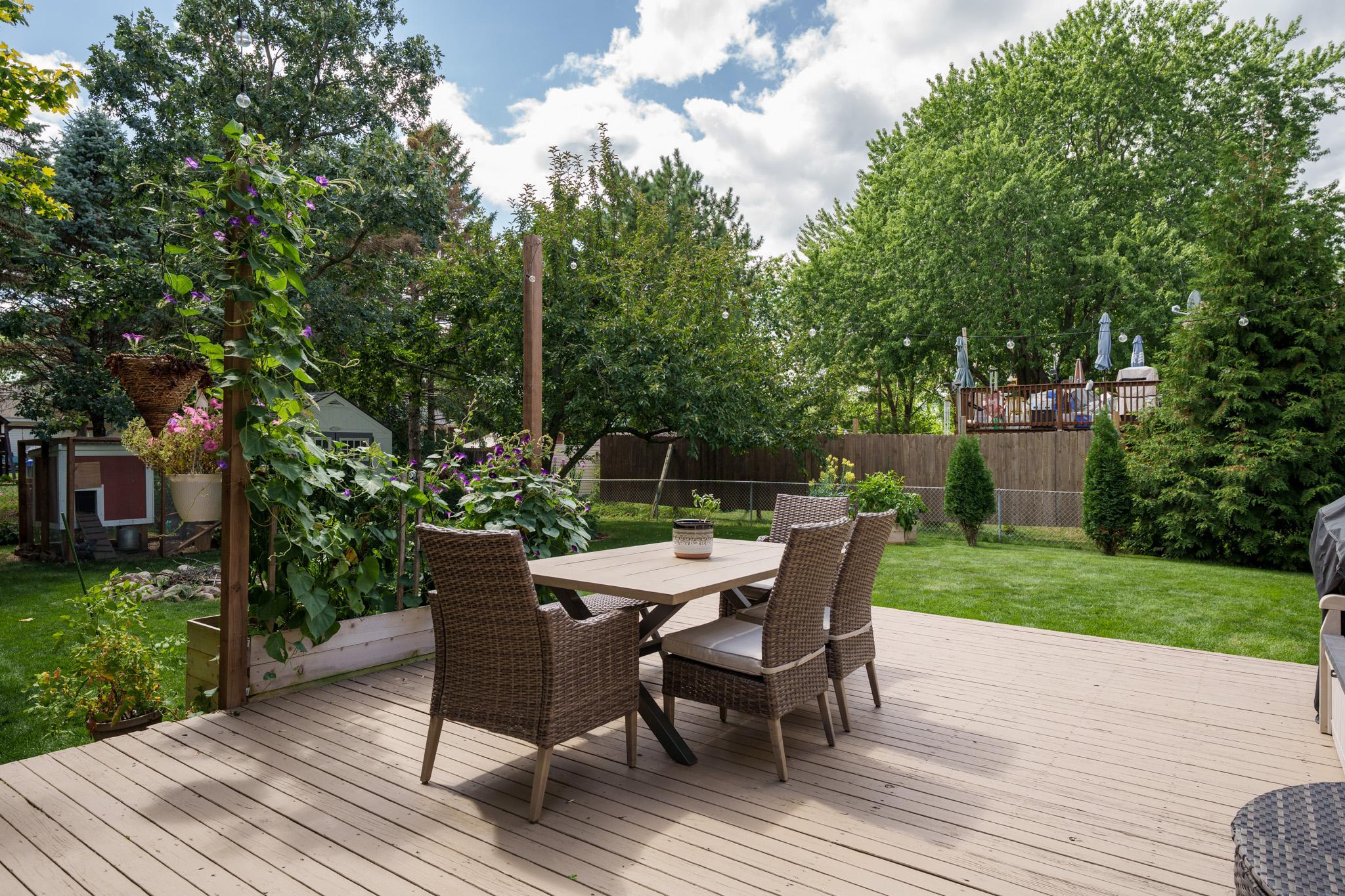 9067 75th St. S Cottage Grove-11.jpg