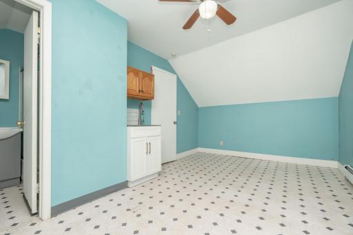 612 Bush Avenue, Saint Paul, MN 55130