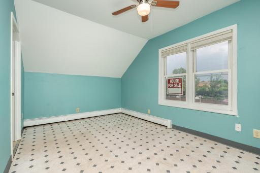 612 Bush Avenue, Saint Paul, MN 55130