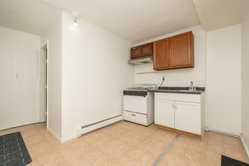 612 Bush Avenue, Saint Paul, MN 55130