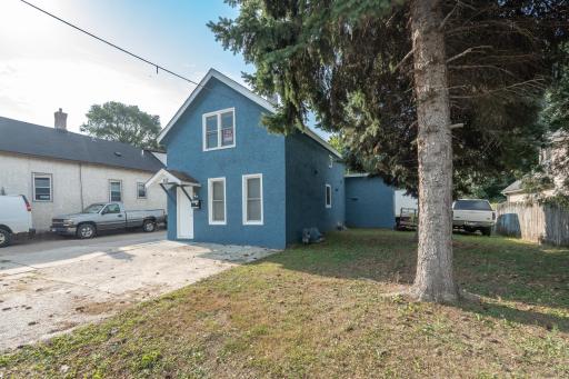 612 Bush Avenue, Saint Paul, MN 55130