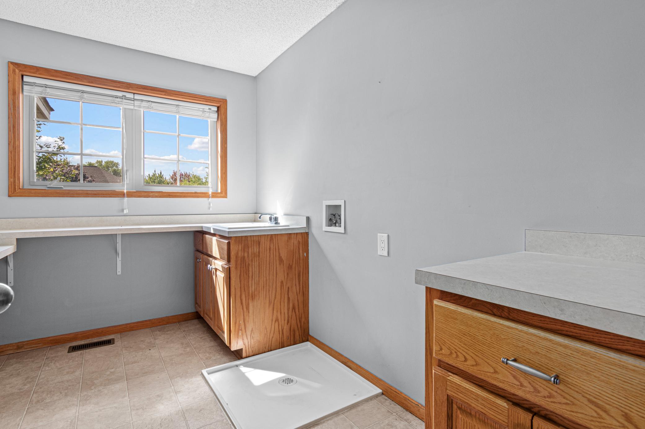 20710 Helena Ln-15.jpg