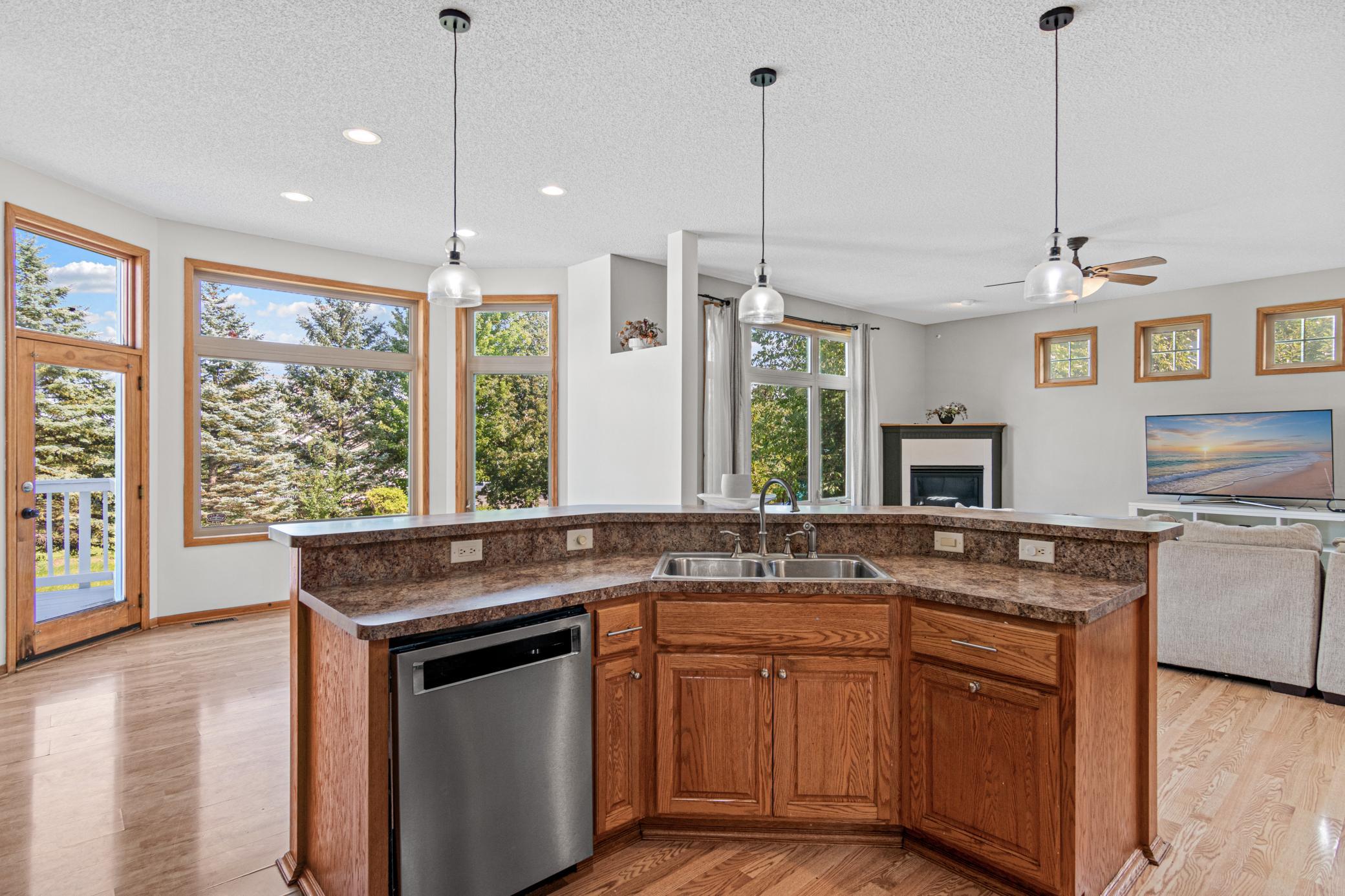 20710 Helena Ln-10.jpg