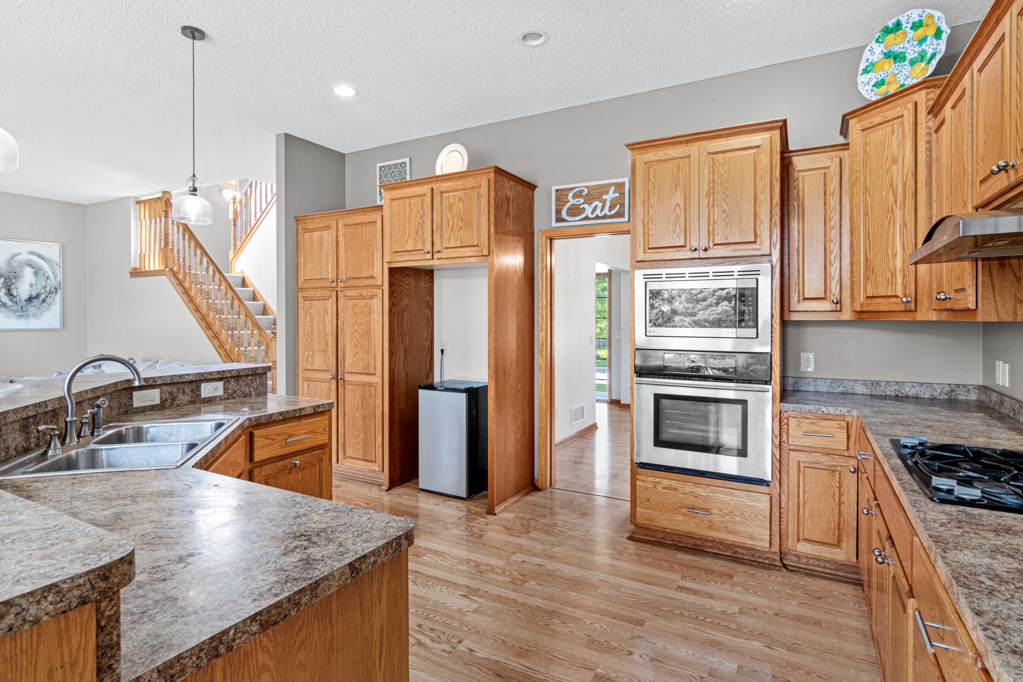 20710 Helena Ln-7.jpg