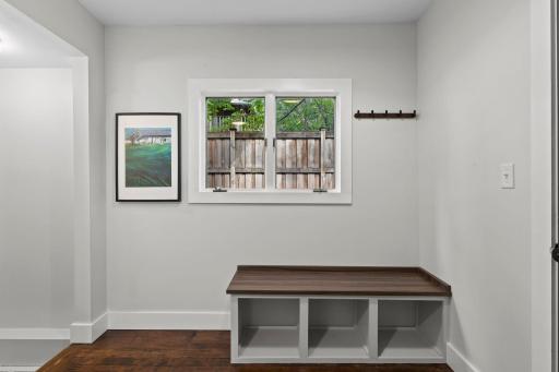 Built-in storage bench makes storage simple.