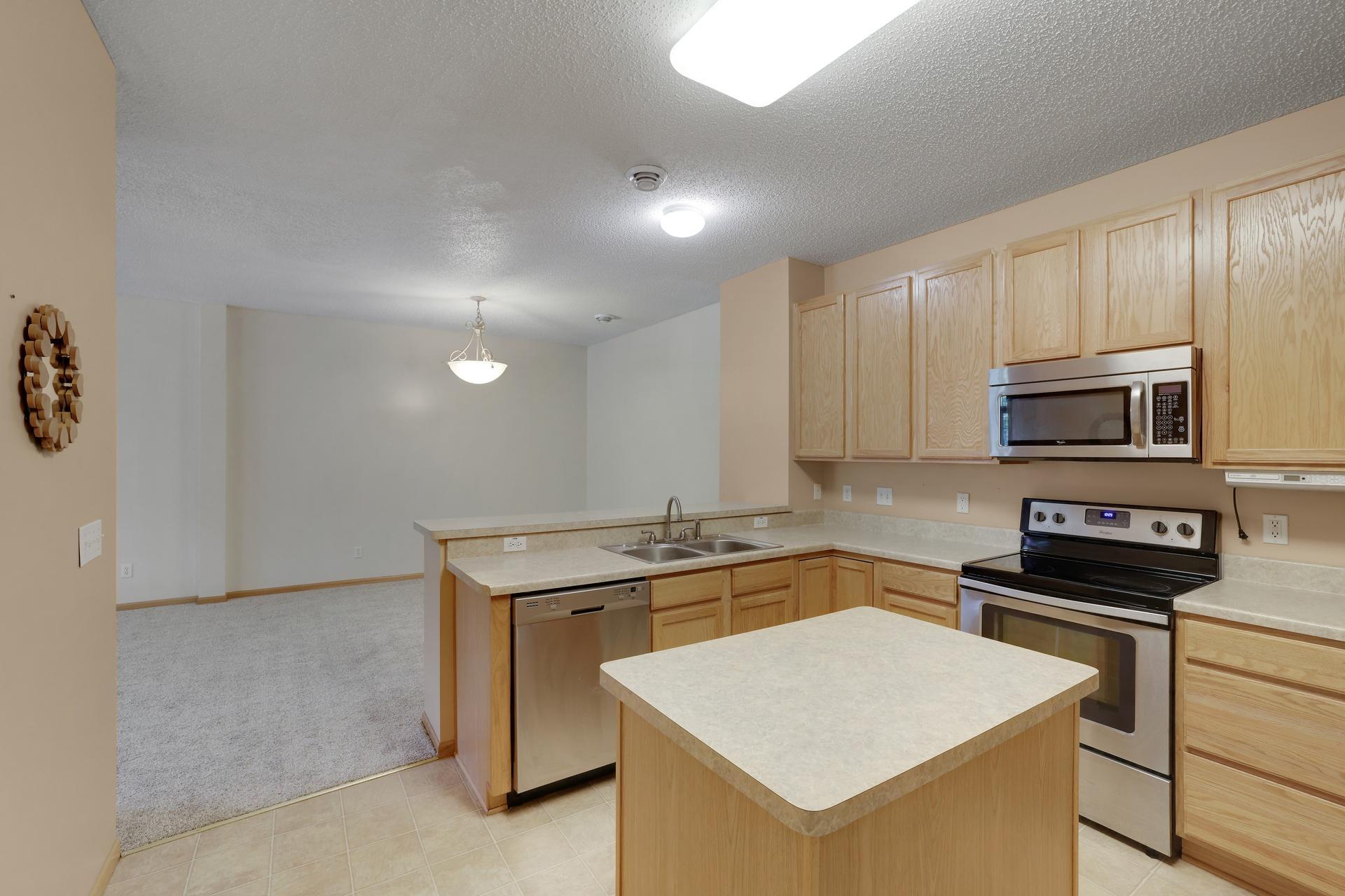 8710Photography-Web-Friendly-759-10th-St-S-Buffalo-MN-55313-55313-22.jpg
