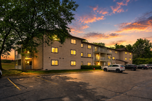 570 Whispering Lane, 303, Hastings, MN 55033
