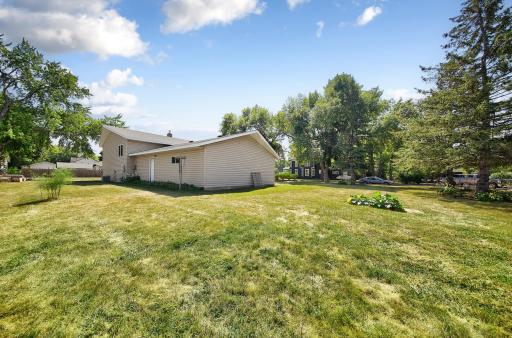 510 12th Street, Windom, MN 56101
