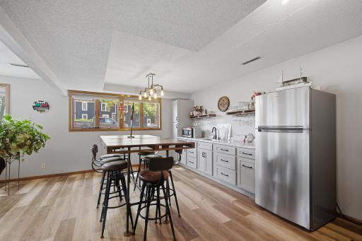 510 12th Street, Windom, MN 56101