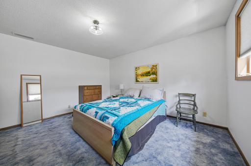 510 12th Street, Windom, MN 56101