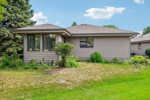 1236 Woodley Street E, Northfield, MN 55057