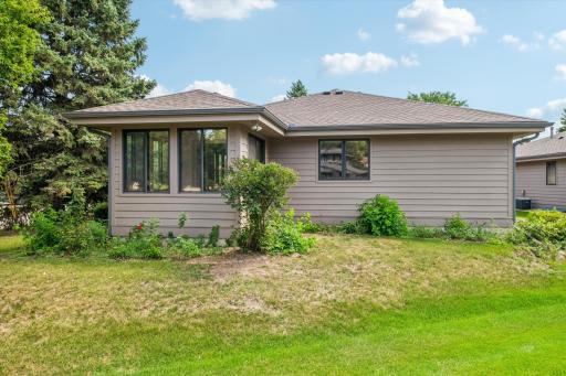 1236 Woodley Street E, Northfield, MN 55057