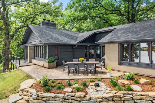 12 W Shore Road, Saint Paul, MN 55127